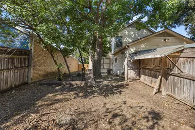 2706 Bridge Lake Drive, Irving, TX 75060 - Photo 25