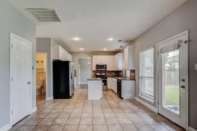 6107 Lakecrest Drive, Sachse, TX 75048 - Photo 15