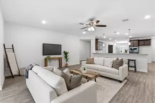 1112 Cornerstone Dr, Little Elm, TX 76227 - Photo 17