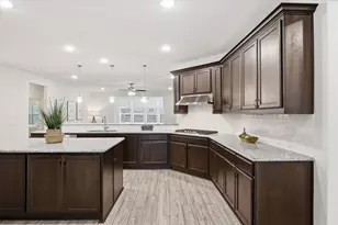 1112 Cornerstone Dr, Little Elm, TX 76227 - Photo 9
