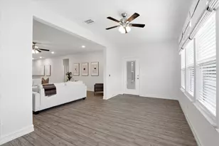 1112 Cornerstone Dr, Little Elm, TX 76227 - Photo 19