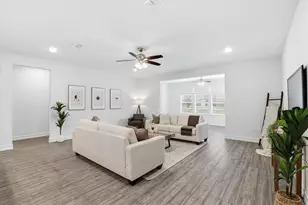 1112 Cornerstone Dr, Little Elm, TX 76227 - Photo 15