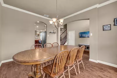 10828 Aurora Drive, Waco, TX 76708 - Photo 7