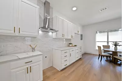 1130 E Hattie Street, Fort Worth, TX 76104 - Photo 13