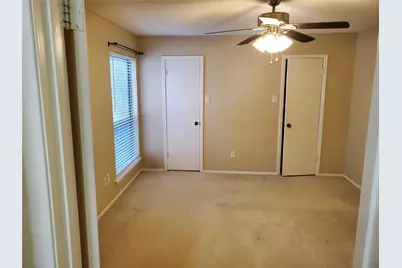 2902 Southern Cross Drive, Garland, TX 75044 - Photo 9