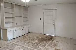 620 W Morton St, Denison, TX 75020 - Photo 9