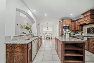 7036 Flamencia, Grand Prairie, TX 75054 - Photo 9