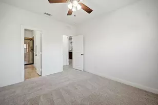 7036 Flamencia, Grand Prairie, TX 75054 - Photo 17