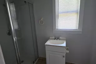 4503 Bradshaw St, Dallas, TX 75215 - Photo 15