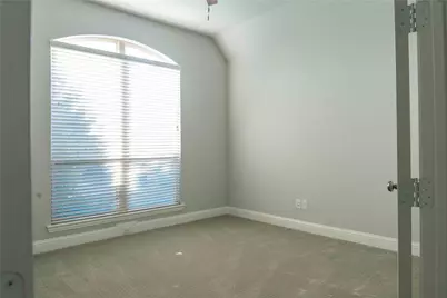 4449 Tall Knight Lane, Carrollton, TX 75010 - Photo 5