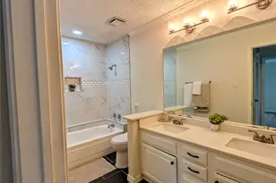 1101 Calico Ln, Arlington, TX 76011 - Photo 11