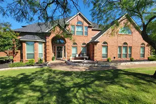 4016 Bordeaux Cir, Flower Mound, TX 75022 - Photo 3