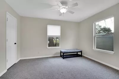 205 W Latimer Street, Ennis, TX 75119 - Photo 19