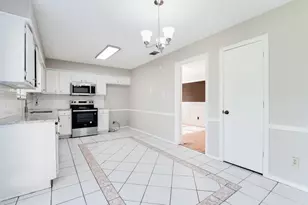 2013 Arles Ln, Carrollton, TX 75007 - Photo 15