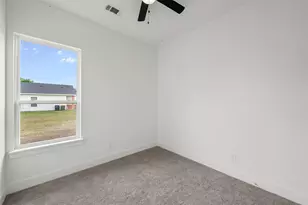 109 Sycamore St, Hillsboro, TX 76645 - Photo 13