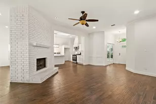 2901 Panorama Dr, Carrollton, TX 75007 - Photo 17