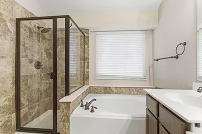 1633 Yellowstone Avenue, Lewisville, TX 75077 - Photo 7