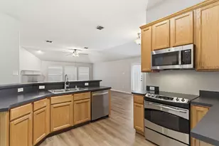 1633 Yellowstone Ave, Lewisville, TX 75077 - Photo 3