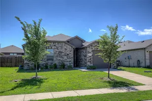 6405 Graceland Dr, Greenville, TX 75402 - Photo 3