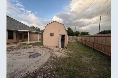 1023 Porter Place, Sanger, TX 76266 - Photo 15