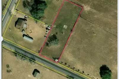 9 Montgomery Road, Mineral Wells, TX 76067 - Photo 3