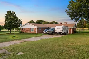 423 County Road 477 Rd, Stephenville, TX 76401 - Photo 7