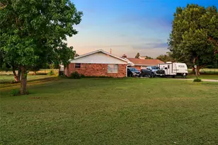 423 County Road 477 Rd, Stephenville, TX 76401 - Photo 3