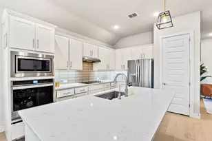 5839 Heatherwood Dr, Sachse, TX 75048 - Photo 5