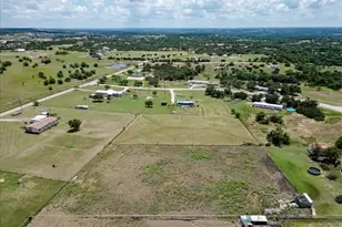 108 Lelon Ln, Springtown, TX 76082 - Photo 5