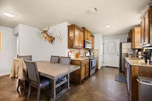 403 W 5th St, Tolar, TX 76476 - Photo 9