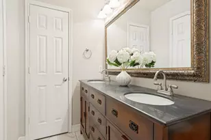 12858 Galaxy Dr, Frisco, TX 75035 - Photo 11