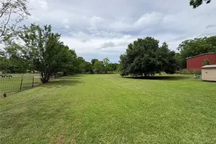 323 S Fisher St, Gorman, TX 76454 - Photo 17