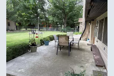 323 S Fisher Street, Gorman, TX 76454 - Photo 11