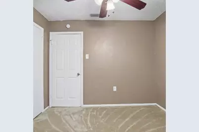 805 Cherry Hills Drive, Lancaster, TX 75134 - Photo 5