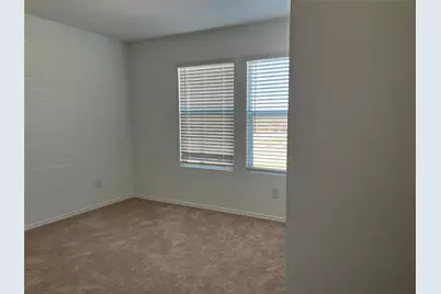 900 Mountain Laurel Drive, Princeton, TX 75407 - Photo 7