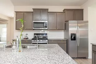 1205 Colonial Bluff Ln, Princeton, TX 75407 - Photo 17
