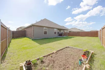 1205 Colonial Bluff Lane, Princeton, TX 75407 - Photo 37