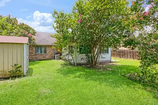 524 Carl C Senter St, Forney, TX 75126 - Photo 9