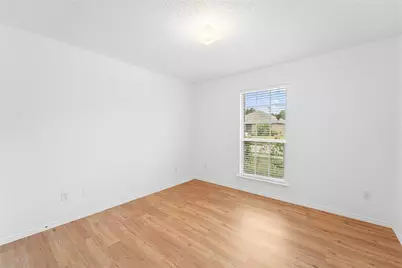 9825 Tyler Drive, McKinney, TX 75072 - Photo 11