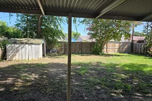 3325 Lariat Ln, Garland, TX 75042 - Photo 3