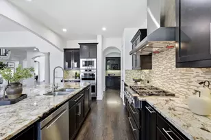 15016 Christopher Ln, Frisco, TX 75035 - Photo 9