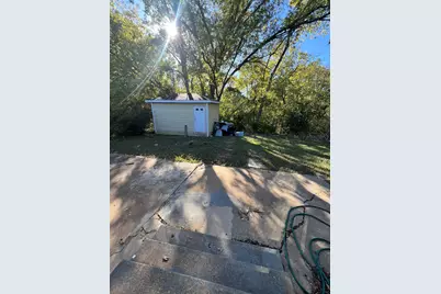 2419 N Prairie Creek Road, Dallas, TX 75227 - Photo 11