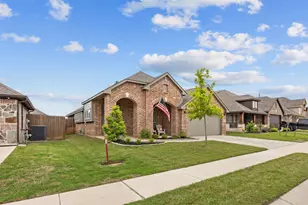 1084 Imperial Eagle Rd, Alvarado, TX 76009 - Photo 3