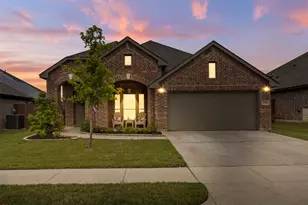 1084 Imperial Eagle Rd, Alvarado, TX 76009 - Photo 1