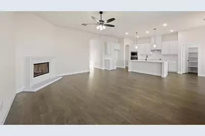 833 Condor Street, Joshua, TX 76028 - Photo 3