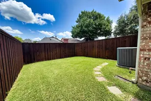 320 Crooked Ln, Mesquite, TX 75149 - Photo 15