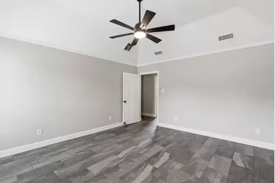 1111 Harbor Lakes Drive, Granbury, TX 76048 - Photo 15
