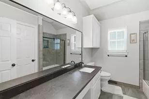 1111 Harbor Lakes Dr, Granbury, TX 76048 - Photo 23
