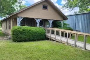 624 W Morton St, Denison, TX 75020 - Photo 5