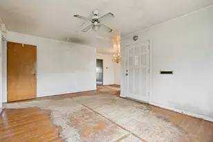1112 E Ann Arbor Ave, Dallas, TX 75216 - Photo 21